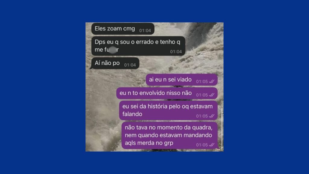 Captura de tela de conversa onde o calouro nega responsabilidade exclusiva e divide culpa por mensagens ofensivas.