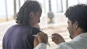 Santos abre policlínicas neste sábado para dia D contra gripe