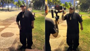 Funkeiro MC Ryan SP durante gravação de clipe musical na orla de Santos, litoral de São Paulo.