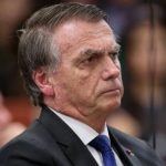 Jair Bolsonaro segue internado e sem previsão de alta após cirurgia no ombro