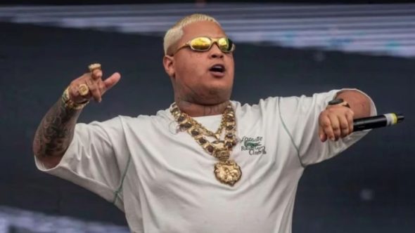 Cantor MC Ryan SP detido pela polícia em São Paulo para prestar esclarecimentos sobre irregularidade em veículo.