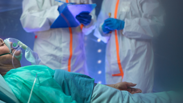 Transplante de órgão contaminado com HIV no Rio de Janeiro resulta em morte de paciente em 2024.