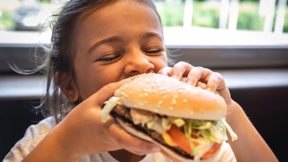 Obesidade infantil cresce no mundo e já afeta 1 em cada 5 crianças