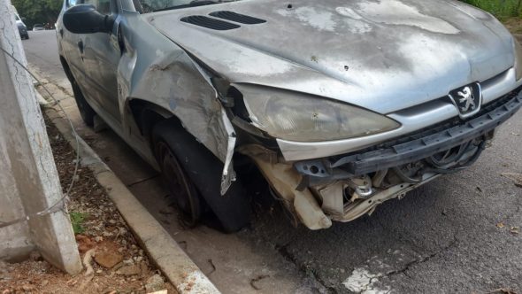 Bragança Paulista inicia a retirada de veículos abandonados nas ruas