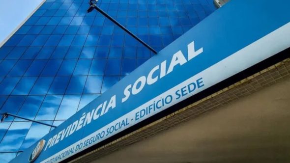 Simulador de aposentadoria do INSS volta ao ar: veja como acessar