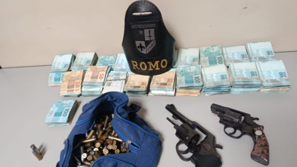 Homem é preso após tentativa de homicídio contra a própria irmã em Socorro