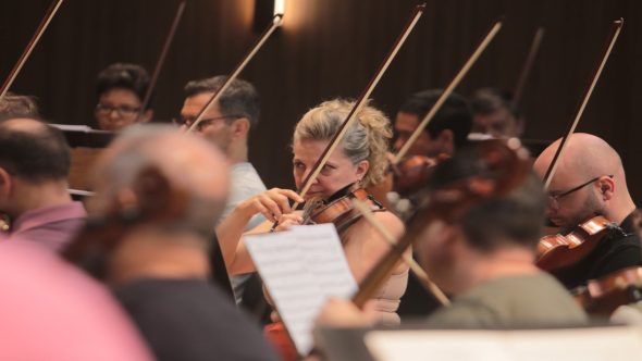 Orquestra de Campinas tocando
