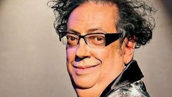 Ator Marcos Oliveira, o Beiçola, em recuperação após cirurgia de hérnia de disco bem-sucedida no Rio de Janeiro.