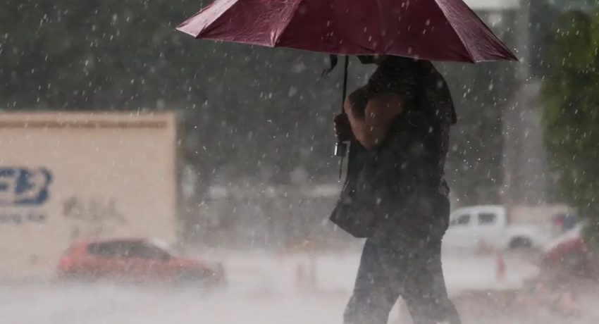 Chuva forte atingindo o interior de São Paulo e Baixada Santista sob influência de frente fria.