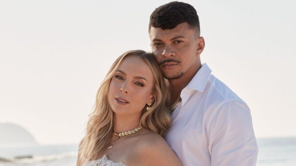 Júlio Cocielo anuncia fim do casamento com Tata Estaniecki e pede respeito nas redes