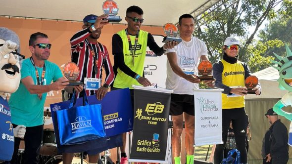pódio maratona campinas camila borges