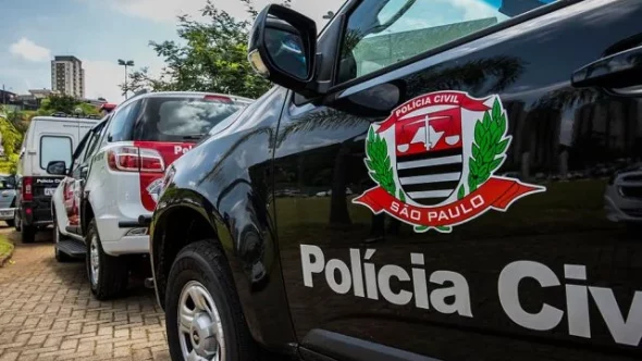 Mulher detida em Americana por agressão e injúria racial contra vizinha no bairro Vila Belvedere.