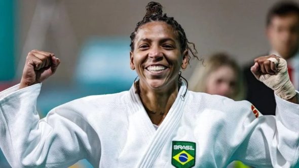 Judoca Rafaela Silva, campeã olímpica, no evento Desafio de Judô em Artur Nogueira.