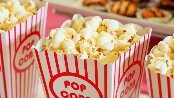 Cinemark promove ação “Traga seu Balde” com até 10 litros de pipoca por R$ 19